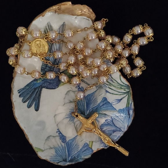 COPY - Handcrafted Hummingbird Oyster Shell/Trinket Dish⚜️💙⚜️ - Picture 2 of 4